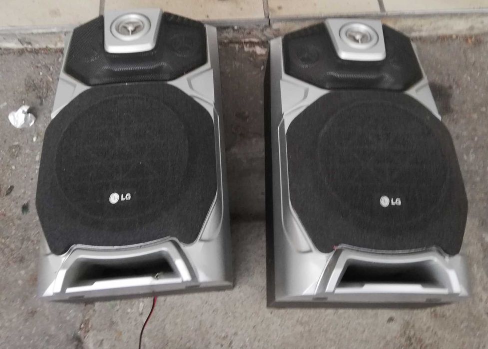 Głośniki LG 20W dwie sztuki