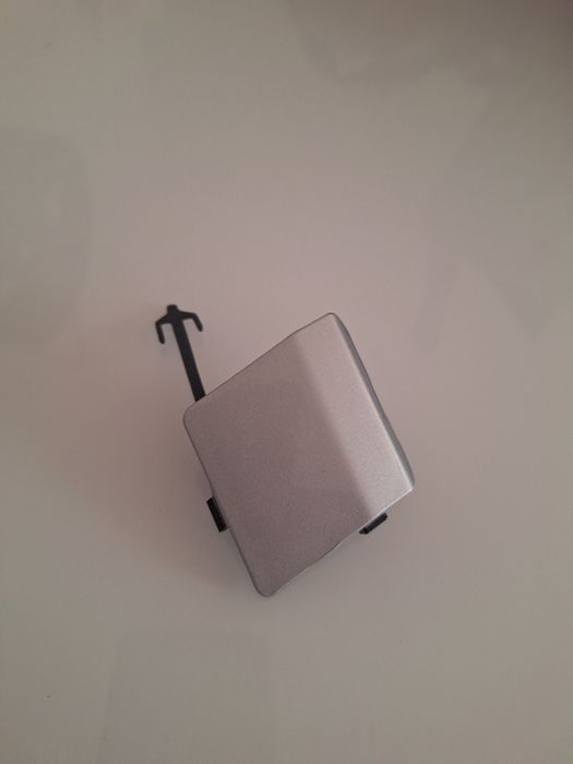 Zaslepka haka clio 4 polift przod