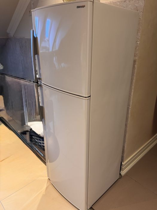 Lodówko-zamrażarka beżowa Sharp SJ-420V-BE | Duża | Stan bardzo dobry