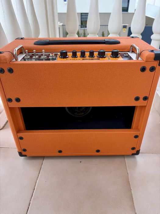 Amplificador guitarra a valvulas  Orange Rocker 15 combo