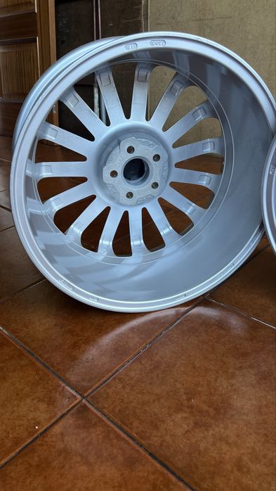 Ronal Aristo original golf 4 r32 18 5x100