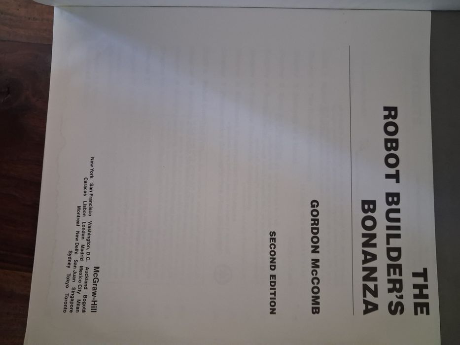 Livro Robot Builder's Bonanza
Livro técnico em inglês
99 projetos de r