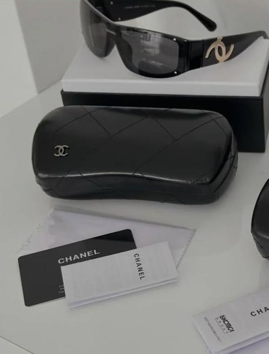 продам оригінальні окуляри шанель