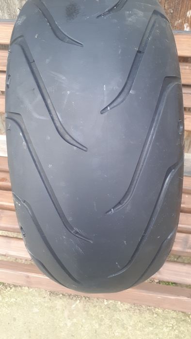 Шина до мотоцикла