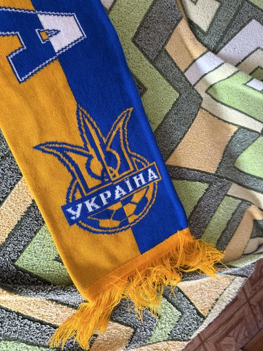 Шарф  вболівальника  збірноі Украіни