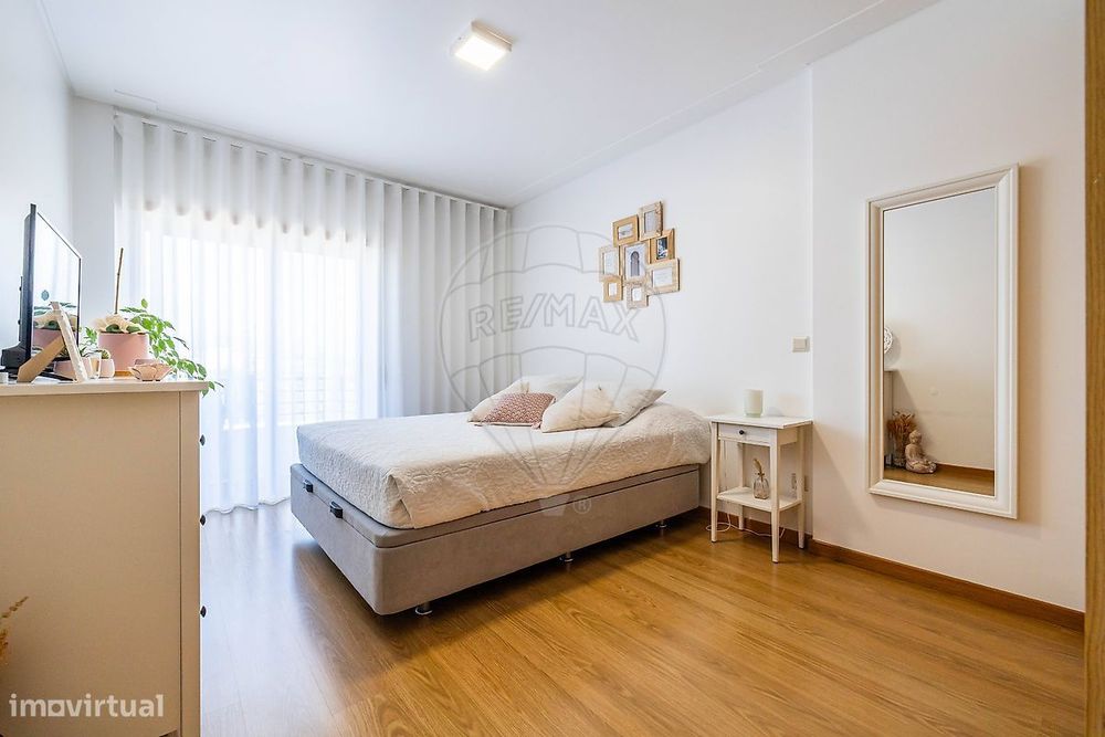 Apartamento T4 para venda