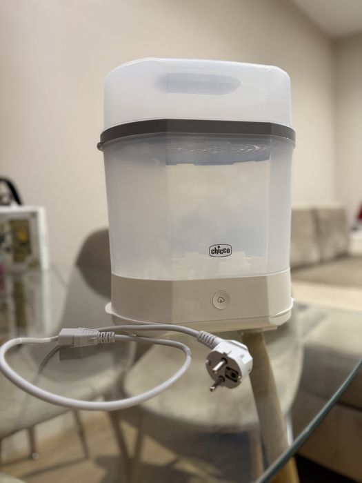 Стерилізатор пляшечок chicco