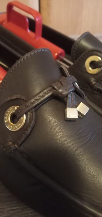 Товары для отдыха и прогулок. BALLY женские 38 р/р.