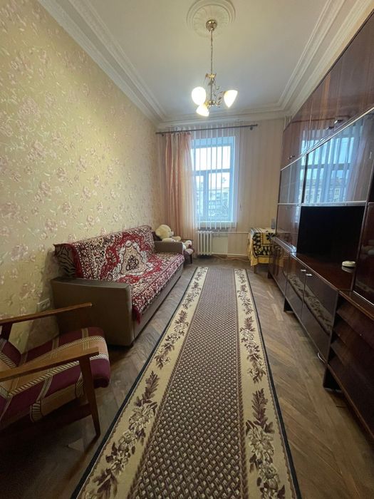 Здаю  2к квартиру на Соборній