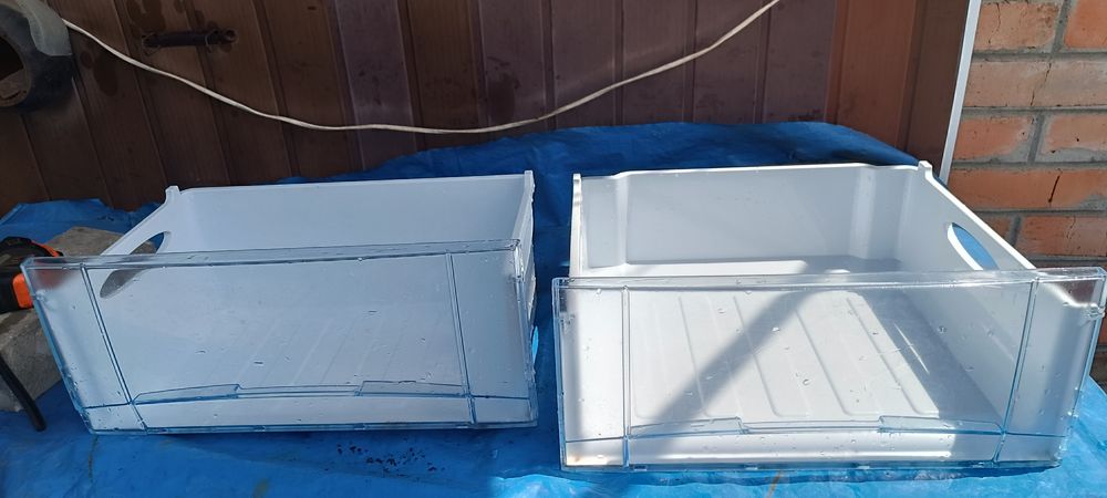 Контейнер (ящик) двухкамерного холодильника nord! 550грн за  два
