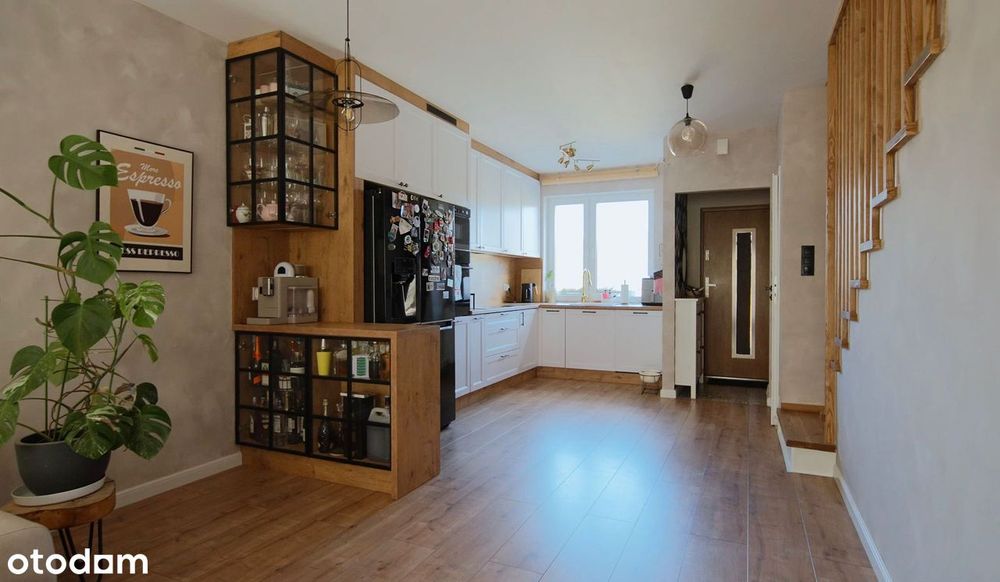 Dom bliźniak | 82m2 | gaz | blisko SKM | WIDOK NA RZEKĘ prywatny