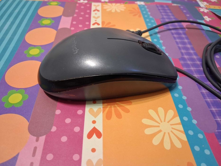 Мишка Logitech M90 USB Black.