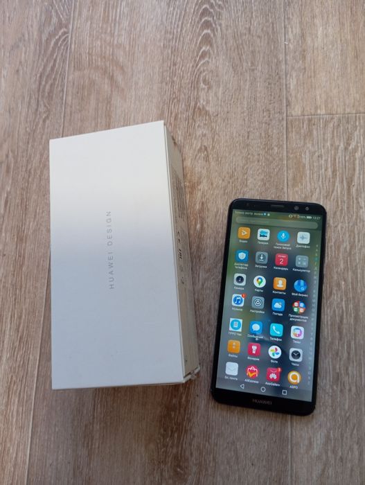 Смартфон Huawei Mate 10 Lite 4/64GB Blue (Гарний стан, батарея тримає чудово, комплект)