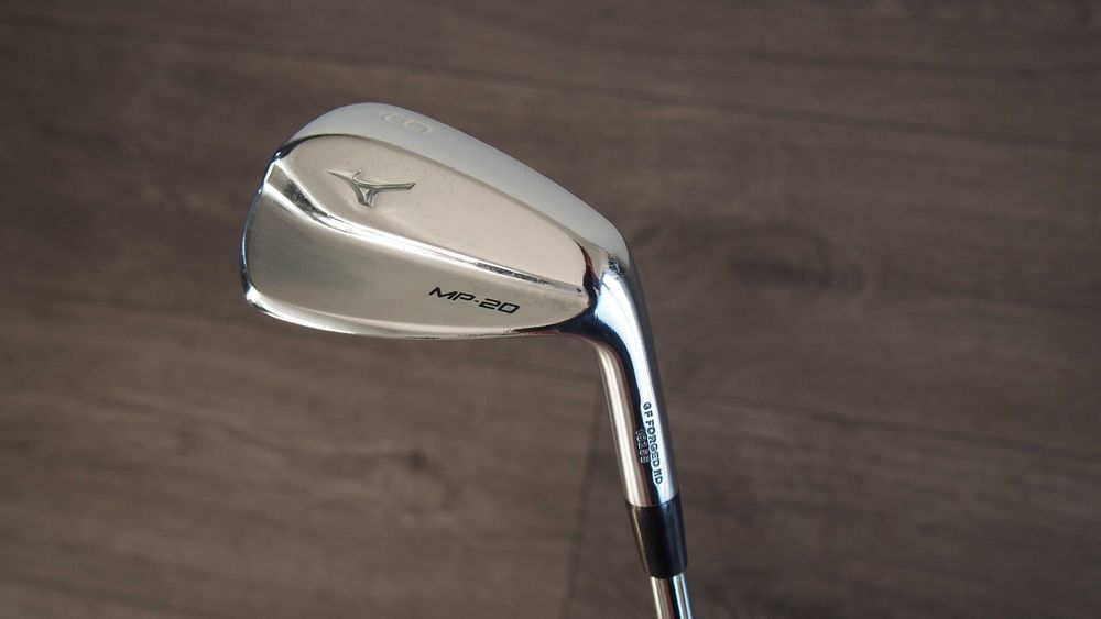 Kij do golfa Mizuno MP- 20 Iron  9 + 1 cal Super stan