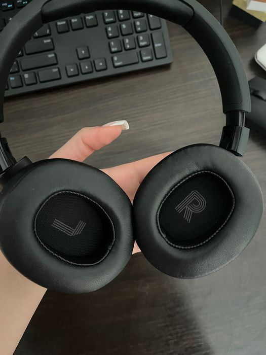 Навушники JBL TUNE 720 BT (Black)