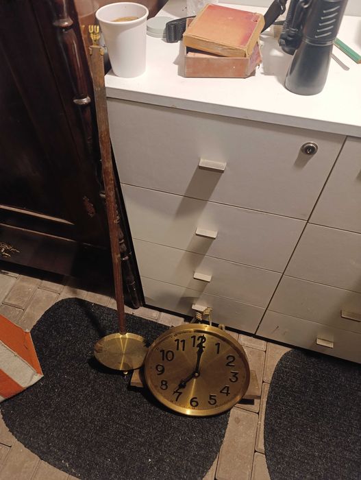 Mechanizm do zegara Junhans Kwadrans i mechanizm do zegara kinzlo