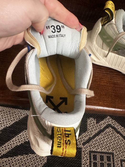 Off White кросовки