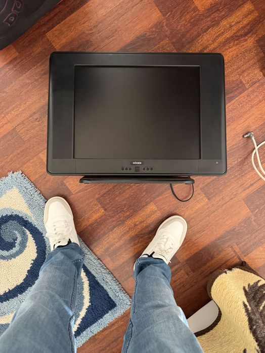 TV avariada Hoher