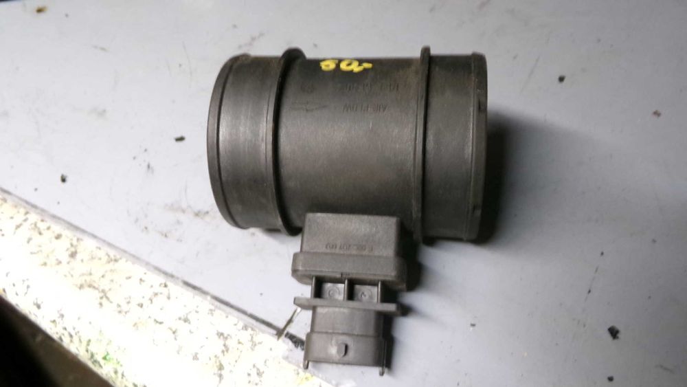 Gru5 Przepływomierz powietrza opel 1.9 wysyłka