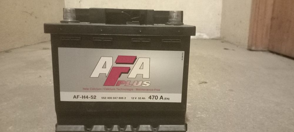 Bateria  automóvel de 52
