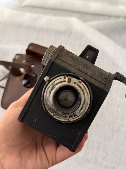 Câmara Lumière Lux Box Anos 50 + Bolsa Couro