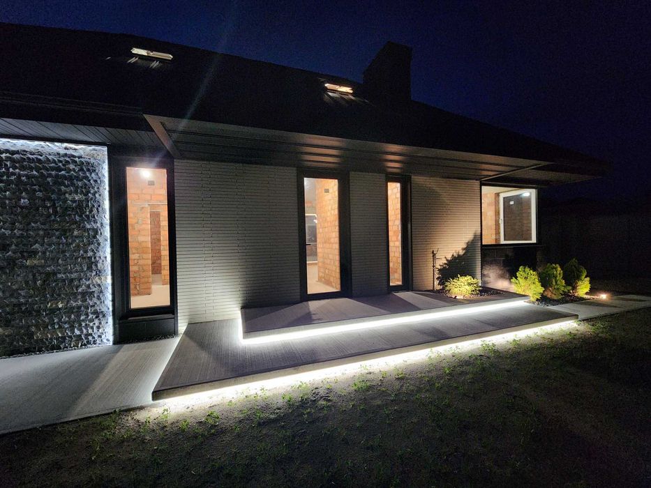 Від забудовника! Продам будинок, газ, світло, вода. Телефонуйте.