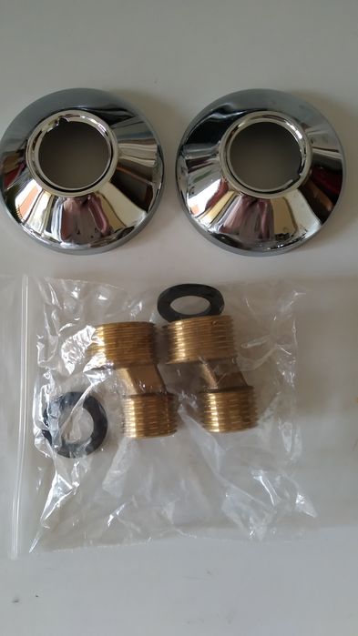 2 extensores / redutores para torneiras + 2 espelhos novos