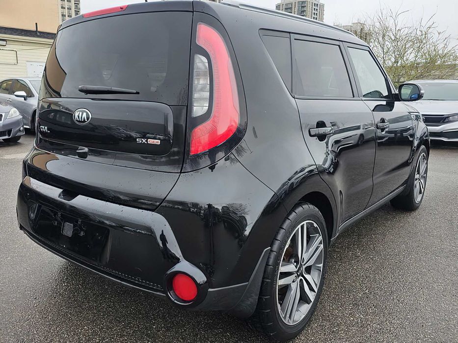 Kia Soul      2015