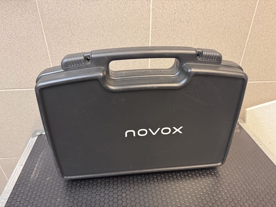 Zestaw bezprzewodowy z mikrofonem do ręki Novox FREE H1