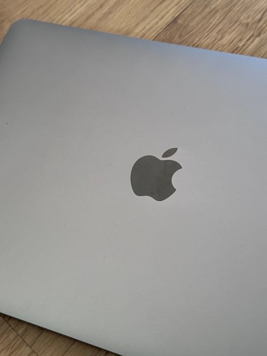MacBook Air M1 2020 (Negociável)