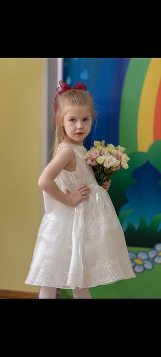 Дитяче плаття на випускний в садочок