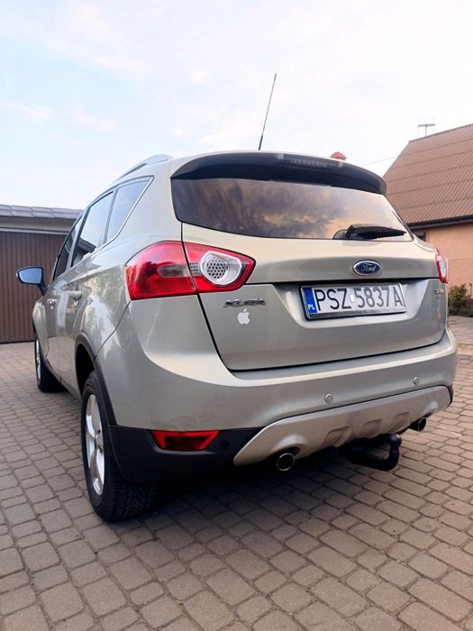 Po Serwisie.Nowe opłaty na rok .Ford Kuga 2.0TDCI Titanium Manual Skóry Navi bezkluczykowy dostęp