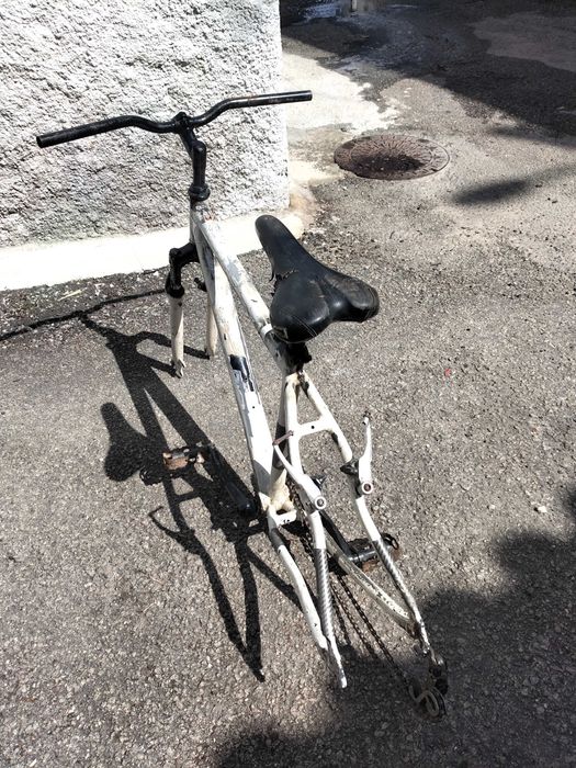 2 Bicicletas de montanha