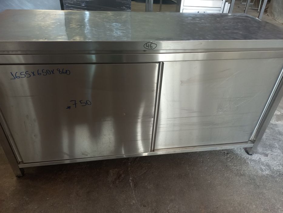 Bancada inox fechada