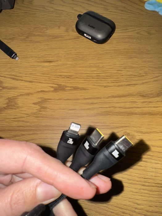 Кабель USB типу С Beseus 3 в 1 для iPhone 16 15 14 13 Pro  100 Вт