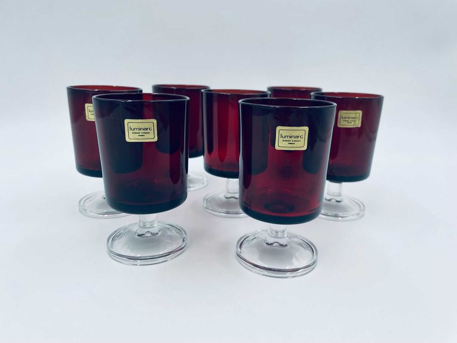 Kieliszek, Puchatek czerwony Luminarc lata 60/70-te