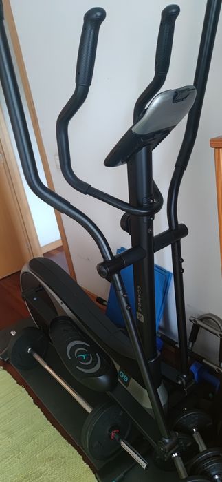 Eshape+ 09 Elliptical Trainer, Like New64751878477953122