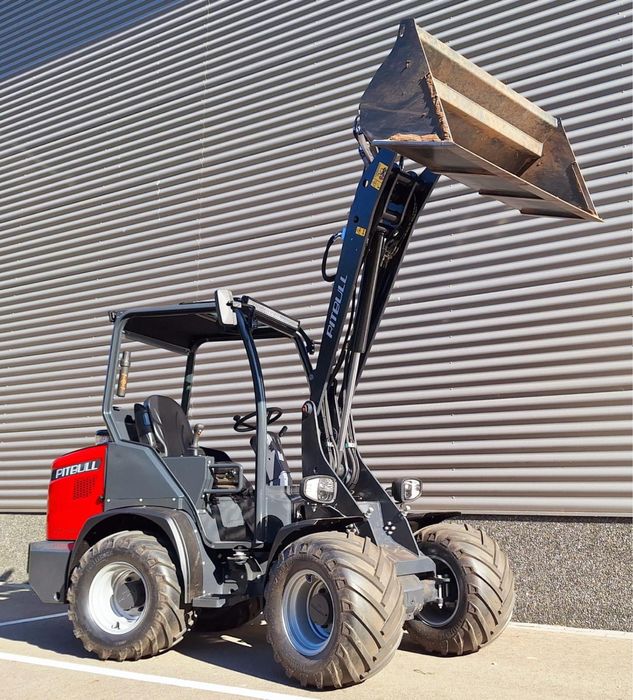 Pitbull x24-26V miniładowarka przegubowa nowość Peecon elektryk