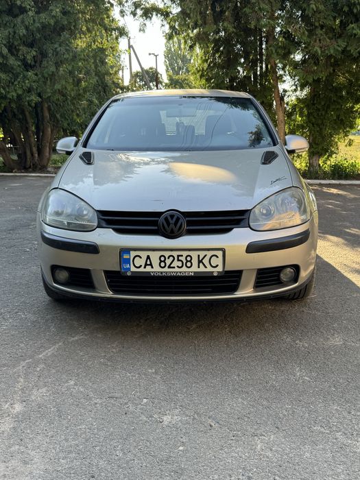 Продам гольф 5!!