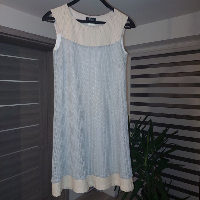 Śliczna sukienka, jak nowa s/m