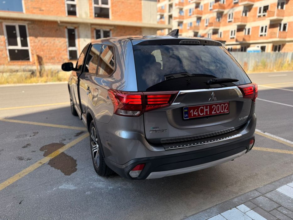 Продам Mitsubishi Outlander 2.4 Обмін