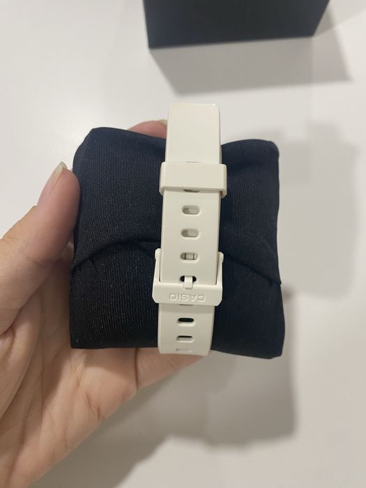 Relógio Casio branco
