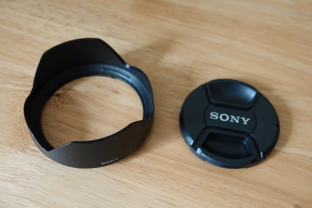 Sony RX10 III + acessórios