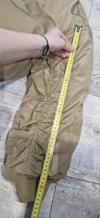 Kurtka damska bomberka