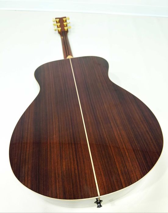 Yamaha LS16 ARE (All solid)