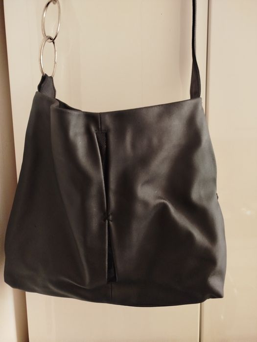 Mala de senhora em pele