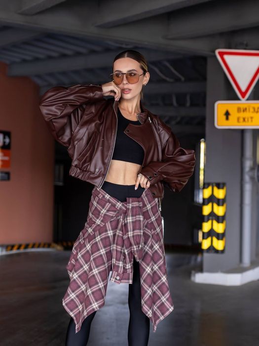 Жіночий бомбер з еко-шкіри зі знімними рукавами XS-XXL