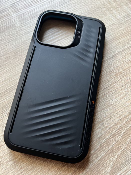 Etui Gear4 Vancouver iPhone 13 pro