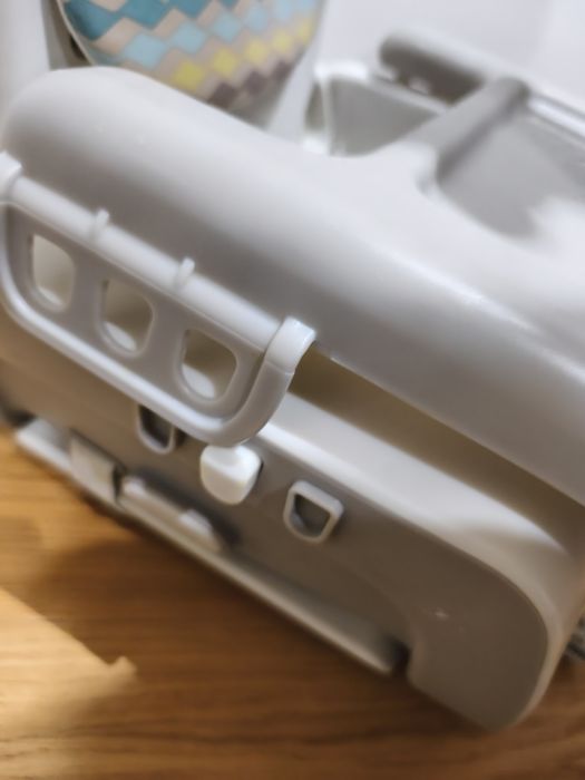 Cadeira de Alimentação Portátil Chicco Mode – Estampado Chevron