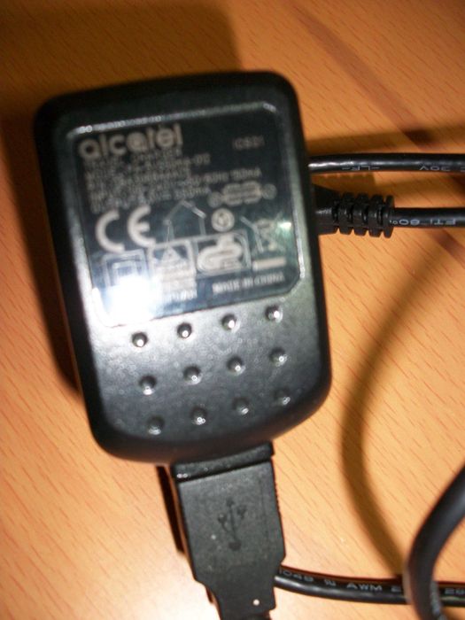 Telemóvel Alcatel U3 3G - 4GB para peças